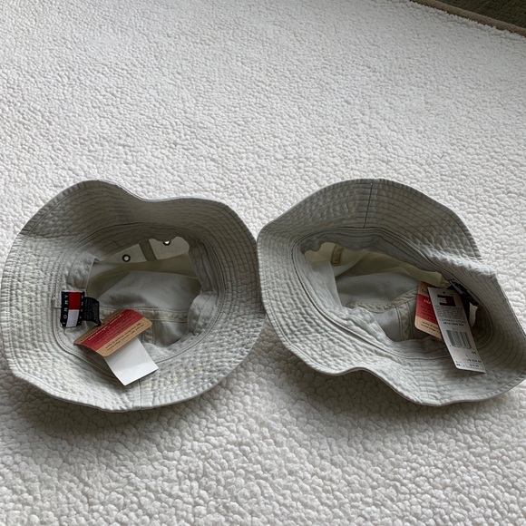NWT Tommy Hilfiger bucket hats - Picture 8 of 10
